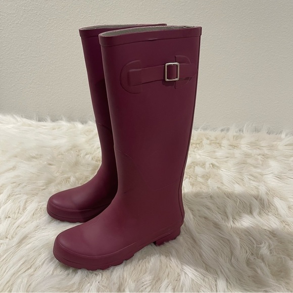 Women’s Nomad Matte Berry Rain Boots Size 6 US! - Picture 5 of 11
